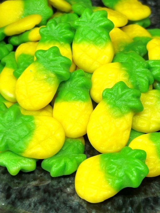 ananas lisse bonbon fruité tropical gourmand doux