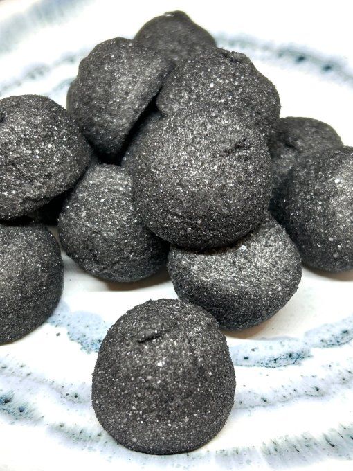 Balle de golf noire vanille Bulgari pour candy bar mariage anniversaire baptême