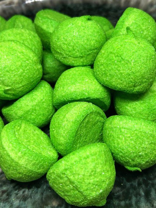 balle de golf verte Bulgari guimauve pomme moelleuse fondante