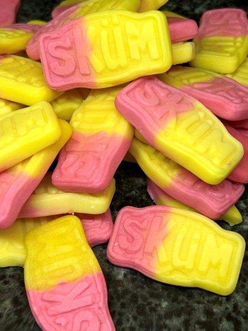 Sküm Milkshake Fraise Banane – bonbons suédois mousseux au goût fraise et banane